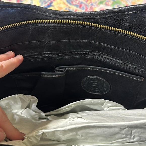 Black Handbag - Picture 5 of 5